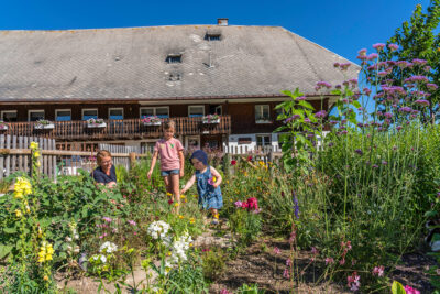 Bauerngarten Kinder 87